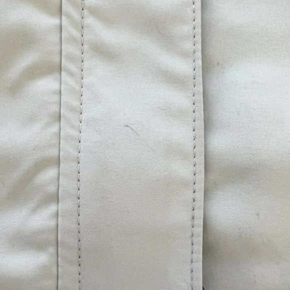 Nike Golf Womens Long Sleeves Full Zip Mock Neck Windbreaker Jacket Size S Cream - Picture 9 of 12